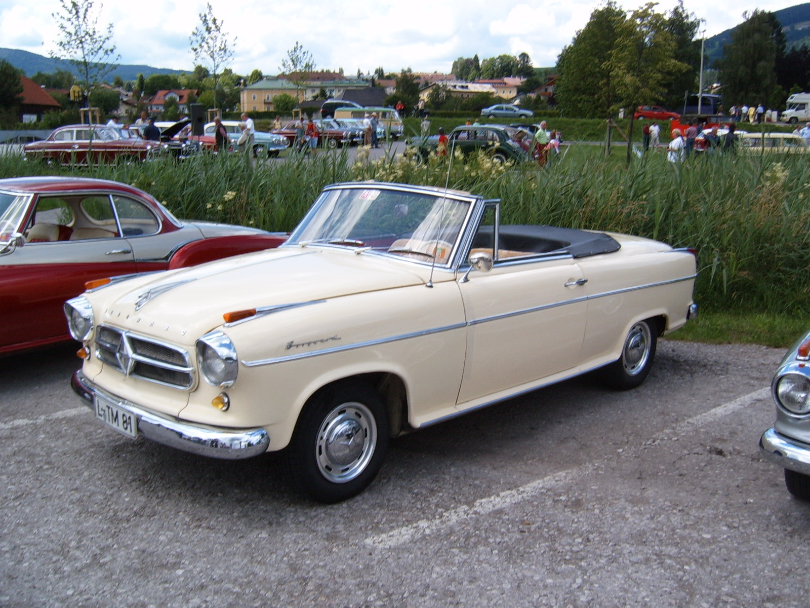 s4300063.jpg